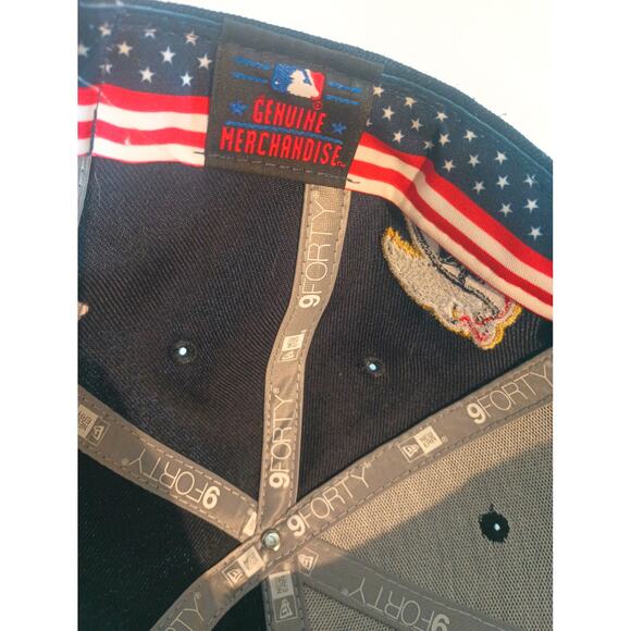 NEW YORK YANKEES MCB JULY 4TH A.L. NAVY NEW ERA CAP RAISED EMBLEM - Picture 7 of 12